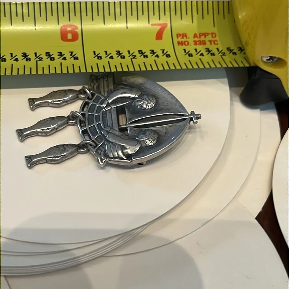 James Avery Sterling silver Fishers of Men pin brooch boat with 3 dangling fish - Picture 7 of 7